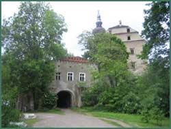 Haupttor von Schloss Scharfeneck