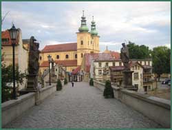 Johannisbrücke vor Minoritenkirche in Glatz