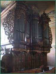 Orgel der Pfarrkirche in Tarnau